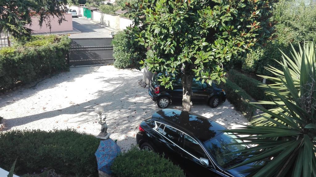 Amo Te Apartment Infernetto Bagian luar foto
